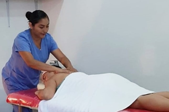 Descansa de la rutina diaria y la cotidianidad en baños turcos, sauna, piscina y jacuzzis.